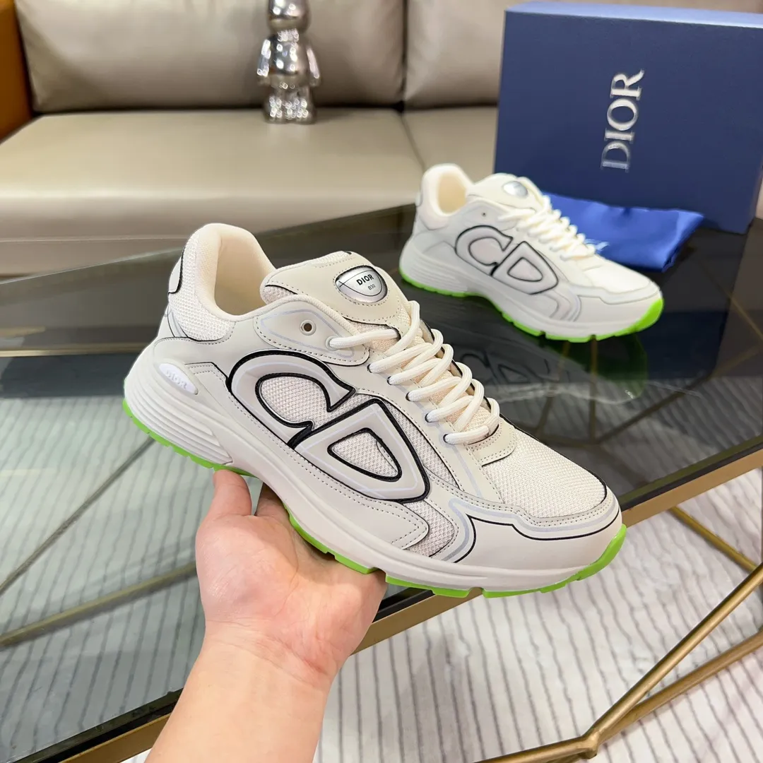 Men's Shoes💰P460💰【DIOR】Dior's new B30 low-top sneakers✅ are carefully made of gray mesh fabric and white technical fabric, decorated with reflective "CD30" graphic logo, and "DIO~B30" and "CD30" logos on the heel and tongue. An extra-light, sculpted rubber sole with signature accents adds style, while internal stretch details create ideal comfort. It can be matched with various casual styles to show a fashionable and modern sports style. Code number: 38-44 (45 can be customized)